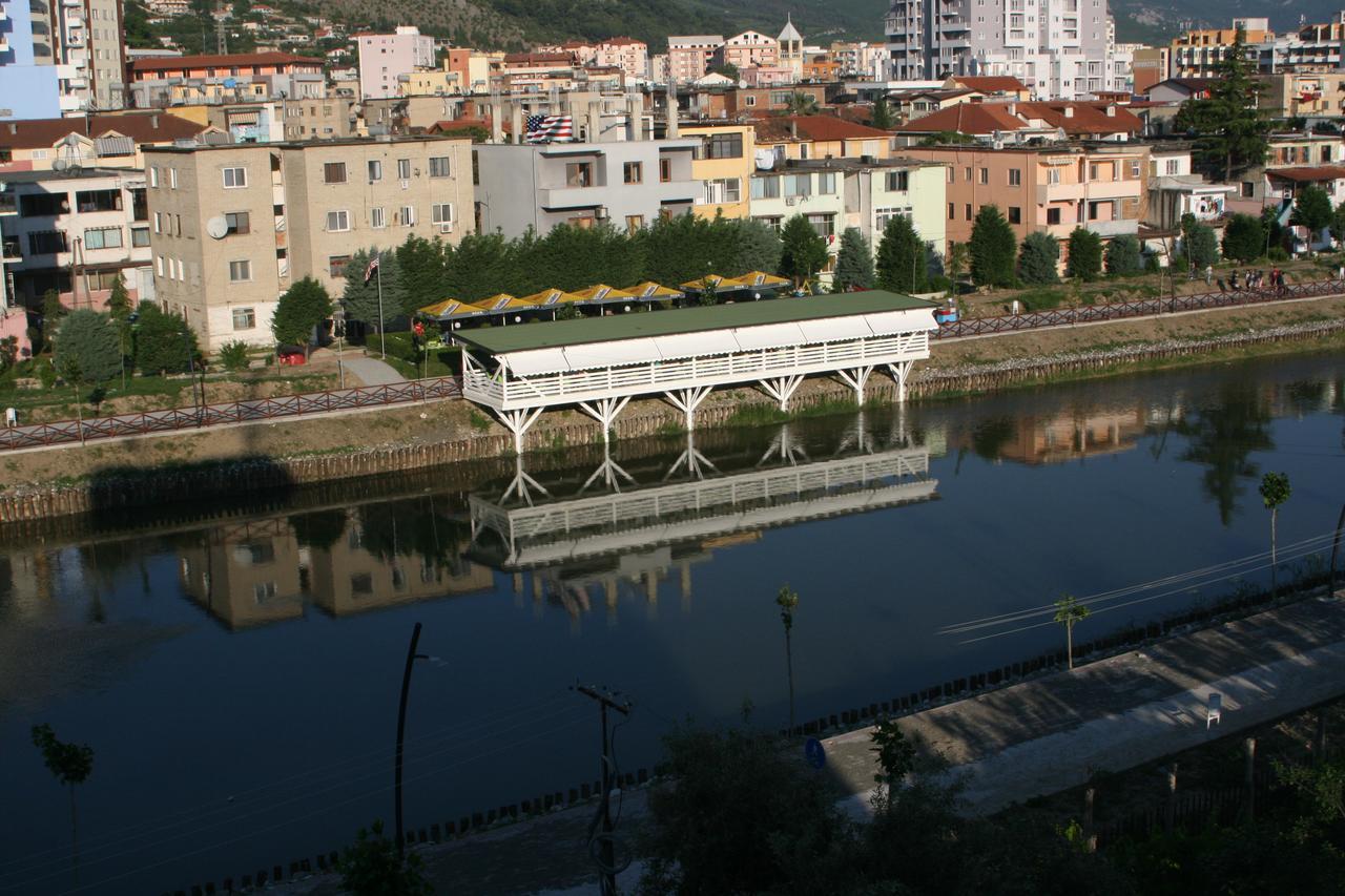 Hotel Siklad Lezhe Exterior photo