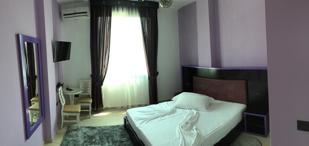 Hotel Siklad Lezhe Exterior photo